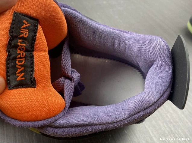 Cheap Husky Jordan Purple WMNS 4 AQ9129-500 Canyon Air 0815